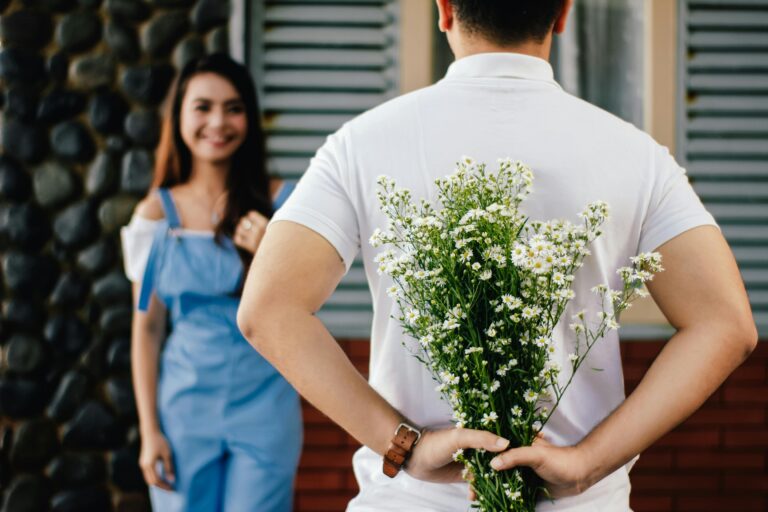 5 Things That Made Modern Dating More Complicated