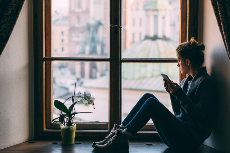 How to Get Over Someone When You Have an Anxious Attachment Style
